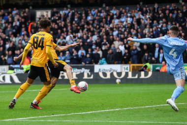 Wolverhampton Wanderers 'dan Rayan At-Nouri, 16 Mart 2024 tarihinde Birleşik Krallık' ın Wolineux kentinde oynanan, Wolverhampton-Coventry City maçında 1-1 berabere kaldı.