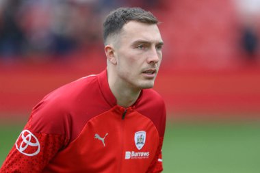 Barnsley 'den Josh Earl maç öncesi ısınma oturumunda Sky Bet 1 maçında Barnsley ile Cheltenham Town, Oakwell, Barnsley, Birleşik Krallık' ta karşı karşıya geldi.