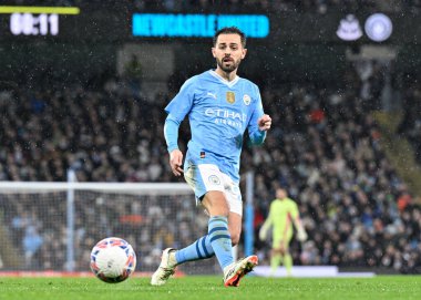 Manchester City 'den Bernardo Silva, 16 Mart 202 tarihinde Etihad Stadyumu' nda oynanan ve Manchester City ile Newcastle United arasında oynanan son karşılaşma olan Emirlikler Kupası Çeyreği 'nde pas attı.
