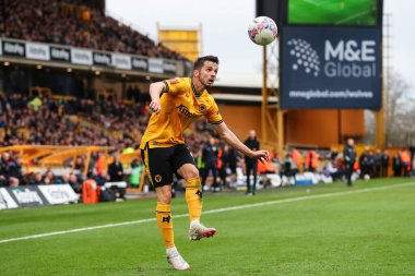 Wolverhampton Wanderers takımından Pablo Sarabia, 16 Mart 202 tarihinde Wolverhampton Wanderers ile Coventry City maçında topu kontrol ediyor.