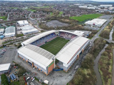 Wigan Atletizm Ligi 1 karşılaşması öncesinde Wigan Atletizm Ligi 'nin Wigan Atletizm Ligi' ne karşı DW Stadyumu, Wigan, İngiltere, 16 Mart 202