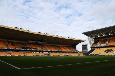 Wolverhampton Wanderers 'ın evi olan Molineux' nun genel görünümü, 16 Mart 202 tarihinde Birleşik Krallık 'ın başkenti Wolverhampton' da oynanan ve Wolverhampton Wanderers 'ın Coventry City' e karşı oynadığı son karşılaşma olan FA Cup Quarter 'ın önünde.