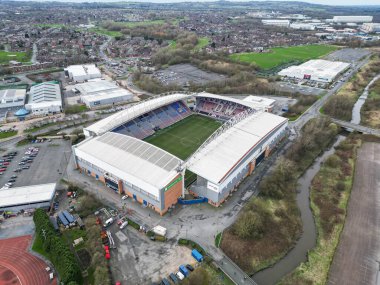 Wigan Atletizm Ligi 1 karşılaşması öncesinde Wigan Atletizm Ligi 'nin Wigan Atletizm Ligi' ne karşı DW Stadyumu, Wigan, İngiltere, 16 Mart 202