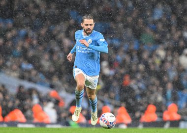 Manchester City 'den Bernardo Silva, 16 Mart 202' de Etihad Stadyumu 'nda oynanan ve Manchester City ile Newcastle United' ın karşı karşıya geldiği Emirlikler Kupası çeyrek final maçında öne geçti.