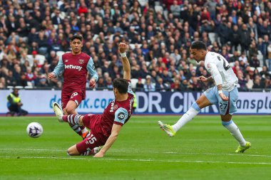 Aston Villa 'dan Morgan Rogers, 17 Mart 202' de Londra 'daki Aston Stadyumu' nda oynanan Premier League maçında gol attı.