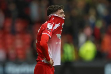 Barnsley 'den Corey O' Keeffe, 16 Mart 202 'de Oakwell, Barnsley, Birleşik Krallık' ta oynanan Sky Bet 1 maçında 0-0 yenilen maçta tepki gösterdi.