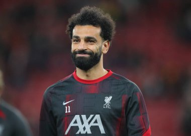 Liverpool 'dan Muhammed Salah, UEFA Avrupa Ligi karşılaşması öncesinde Anfield, Liverpool, İngiltere' de Liverpool - Sparta Prag maçında ısınıyor.
