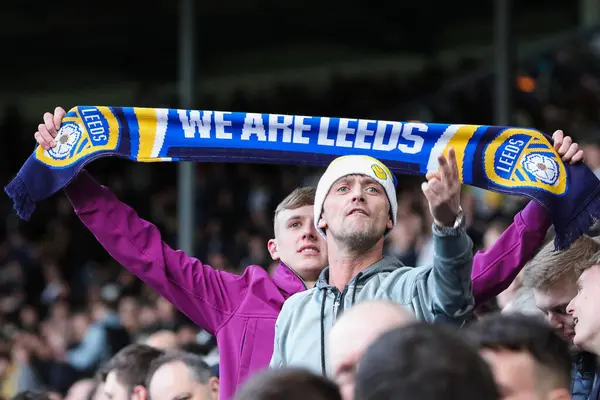 Leeds United Kibice Podczas Meczu Sky Bet Championship Leeds United — Zdjęcie stockowe