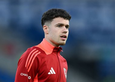 Galler 'den Neco Williams, 21 Mart 202' de Cardiff City Stadyumu 'nda oynanan Galler - Finlandiya play-off yarı final karşılaşması öncesinde geldi.