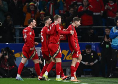 Galler 'den David Brooks, 21 Mart 202' de Cardiff City Stadyumu 'nda oynanan UEFA Euro Play-Off Yarı-Final karşılaşmasında Galler ile Finlandiya arasındaki maçı 1-0 Galler' e taşımayı hedefliyor.