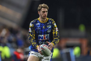 Leeds Rhinos takımından Paul Momirovski, Betfred Challenge Kupası altıncı tur karşılaşmasında ısınma turu sırasında Headingley Stadyumu, Leeds, İngiltere 'de Leeds' e karşı Leeds Gergedan maçında 22 Mart 202