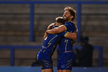 Warrington Wolves 'tan Matty Ashton, 23 Mart 202' de Warrington, İngiltere 'deki Halliwell Jones Stadyumu' nda oynanan 6. tur Betfred Challenge Kupası karşılaşmasında şansını kutluyor.