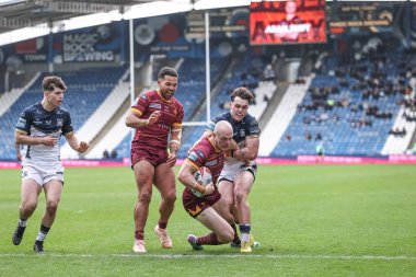 Huddersfield Giants takımından Adam Swift, Betfred Challenge Kupası 'nın 6. Raundda Huddersfield Giants' a karşı Hull FC 'de 23 Mart 202' de Huddersfield, İngiltere 'deki John Smith Stadyumu' nda oynanan dördüncü maçına çıktı.
