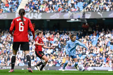 Manchester City Women 'dan Yui Hasegawa, Manchester City United Women maçında 23 Mart 202 tarihinde Etihad Stadyumu' nda Manchester City United Women 'a karşı.