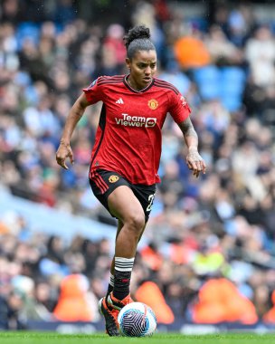 Manchester United Women 'dan Geyse, 23 Mart 202' de Etihad Stadyumu 'nda Manchester City United Women' a karşı oynanan FA Bayanlar Süper Ligi karşılaşmasında topla öne geçti.