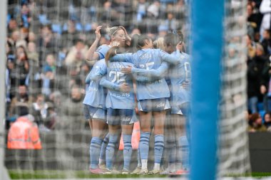 Manchester City Women 'dan Jess Park, Manchester United Women' ın 23 Mart 202 tarihinde Etihad Stadyumu 'nda oynanan FA Bayanlar Süper Ligi karşılaşmasında Manchester City' ye 2-0 'lık galibiyet golünü kutluyor.