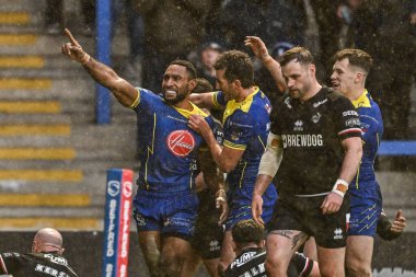 Warrington Wolves 'tan Rodrick Tai, 23 Mart 202' de İngiltere 'nin Warrington kentinde oynanan Betfred Challenge Kupası altıncı tur karşılaşmasında Warrington Wolves ve London Broncos karşılaşmasını kutluyor.