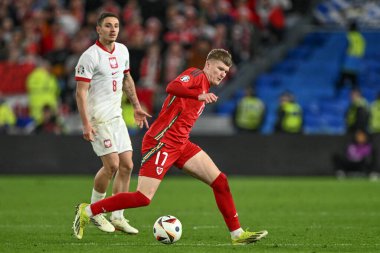 Galler 'den Jordan James, 26 Mart 202' de Cardiff City Stadyumu 'nda oynanan Galler - Polonya maçında Avrupa Kalifiye Grubu A' yı eledi.