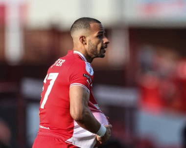 Barnsley 'den Barry Cotter, 29 Mart 202' de İngiltere 'nin Oakwell kentinde oynanan ve Cambridge United' a karşı oynanan Sky Bet 1 maçında bir araya geldi.