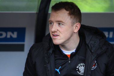 Blackpool 'dan Shayne Lavery, 21 Mart 202' de İngiltere 'nin Derby Park Stadyumu' nda oynanan Derby County - Blackpool maçı sırasında