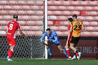Barnsley 'den Liam Roberts, 29 Mart 202' de Oakwell, Barnsley, İngiltere 'de oynanan 1.