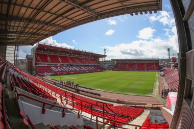 Oakwell 'in Sky Bet Ligi 1 maçı sırasında Oakwell, Barnsley' e karşı Cambridge United 'ın 29 Mart 202' de Oakwell, Barnsley 'de oynadığı maçın genel görünümü