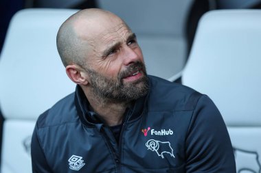 Paul Warne, Derby County 'nin teknik direktörü Derby County - Blackpool maçı sırasında İngiltere' nin Derby Stadyumu 'nda 29 Mart 202' de karşılaştı.