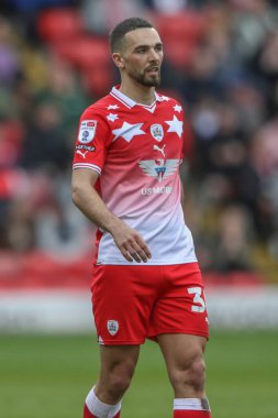 Barnsley 'den Adam Phillips Sky Bet Ligi 1 maçı sırasında Barnsley, Cambridge United' a karşı Oakwell, Barnsley, Birleşik Krallık, 29 Mart 202