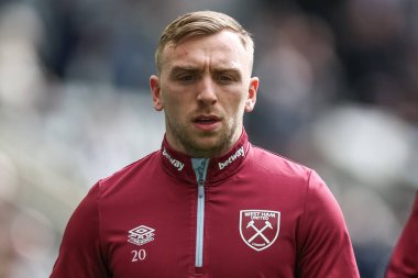 West Ham United takımından Jarrod Bowen, Premier League maçı sırasında St. James 's Park, Newcastle, İngiltere' de oynanan Newcastle United maçında ısınma turunda...