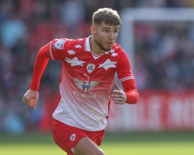 Barnsley 'den John Mcatee Sky Bet Ligi 1 maçı sırasında Barnsley, Cambridge United' a karşı Oakwell, Barnsley, Birleşik Krallık, 29 Mart 202