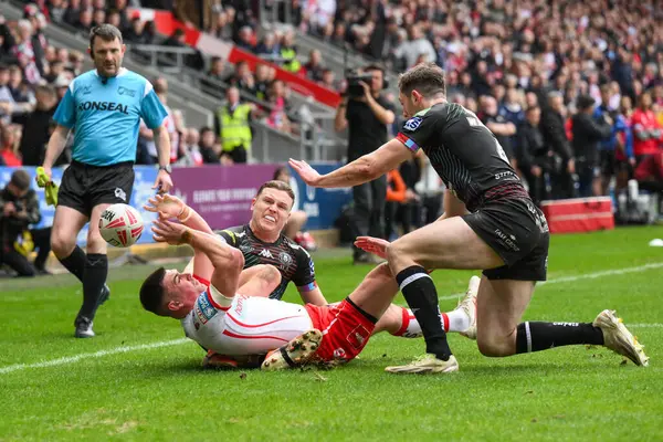 Lewis Dodd Helens Tackled Touch Jai Field Wigan Warriors Betfred — Stock Photo, Image