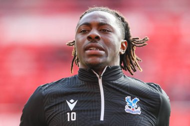 Kristal Saray 'dan Eberechi Eze 30 Mart 202' de İngiltere 'nin Nottingham City Ground kentinde oynanan Premier League maçı öncesinde oynanan ısınma maçında Nottingham Forest, Crystal Palace' a karşı.