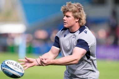 Satış Köpekbalıkları 'ndan Ernst Van Rhyn, 31 Mart 202' de Salford Halk Stadyumu 'nda Gallagher Premiership maçından önce ısınıyor.