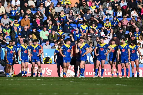 Warrington Wolves takımı, 30 Mart 202 'de Warrington Wolves - Catalans Dragons maçında Halliwell Jones Stadyumu, Warrington, Birleşik Krallık' ta mücadele etti.