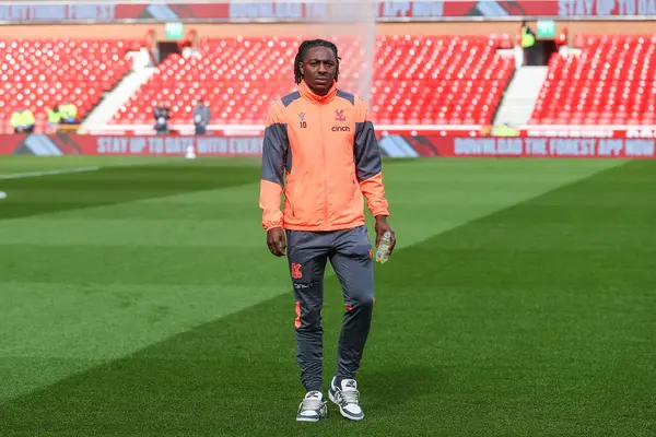 Kristal Saray 'dan Eberechi Eze, 30 Mart 202' de İngiltere 'nin Nottingham Forest-Crystal Palace maçı öncesinde geldi.