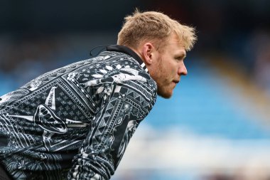 Aaron Ramsdale of Arsenal during the pre-game warmup ahead of the Premier League match Manchester City vs Arsenal at Etihad Stadium, Manchester, United Kingdom, 31st March 202 clipart