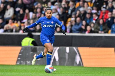 Chelsea Kadınları 'ndan Catarina Macario, 31 Mart 202 tarihinde İngiltere' nin Wolverhampton kentinde oynanan FA Kadınlar Ligi Bayanlar Kupası final maçında topa doğru ilerliyor.