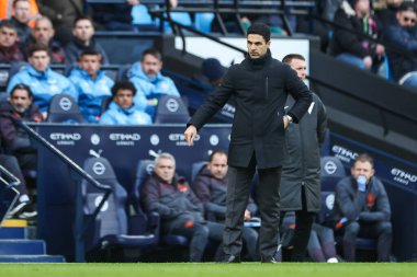 Mikel Arteta Premier Lig karşılaşmasında Arsenal 'in teknik direktörü Manchester City, Manchester Stadyumu' nda Arsenal 'e karşı 31 Mart 202