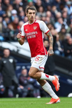 Premier Lig karşılaşmasında Arsenal 'den Jakub Kiwior Manchester City, Manchester Stadyumu' nda Arsenal 'e karşı 31 Mart 202