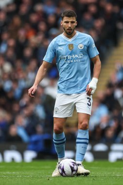 Manchester City 'den Rben Dias Premier League maçı sırasında Etihad Stadyumu' nda Manchester City Arsenal 'e karşı, 31 Mart 2024