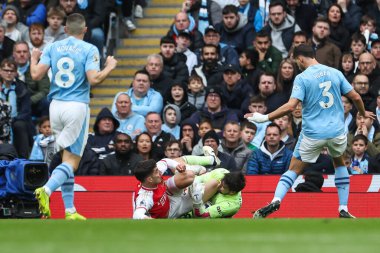 Arsenal 'den Kai Havertz, Manchester City' nin 31 Mart 202 'de Etihad Stadyumu' nda oynanan Premier League maçında Manchester City ile Arsenal maçında Stefan Ortega 'ya kayıyor.