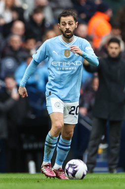 Manchester City 'den Bernardo Silva Premier Lig maçı sırasında Etihad Stadyumu' nda Manchester City Arsenal 'e karşı, 31 Mart 202