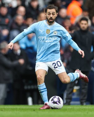 Manchester City 'den Bernardo Silva Premier Lig maçı sırasında Etihad Stadyumu' nda Manchester City Arsenal 'e karşı, 31 Mart 202