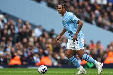 Manchester City 'den Manuel Akanji Premier League maçı sırasında Etihad Stadyumu' nda Manchester City Arsenal 'e karşı, 31 Mart 202