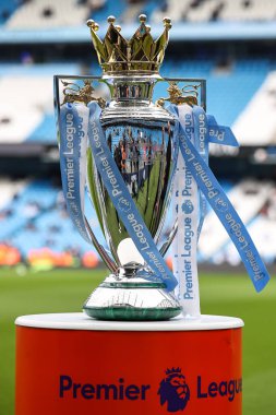 Premier League Kupası, Premier League maçı öncesinde Etihad Stadyumu 'nda Manchester City Arsenal' e karşı 31 Mart 202 'de oynanacak.