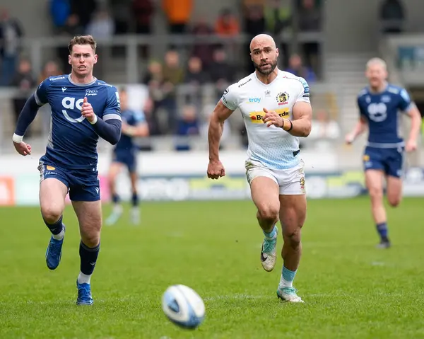 Tom Roebuck Sale Sharks Olly Woodburn Exeter Chiefs Chase Loose — Stock Photo, Image