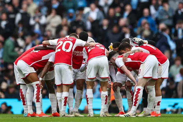 Arsenal Team Huddle Start Second Half Premier League Match Manchester — Stock Photo, Image