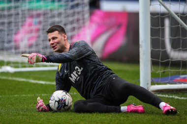 Watford 'dan Daniel Bachmann, maç öncesi ısınma maçında West Bromwich Albion, Watford' a karşı The Hawthorns, West Bromwich, Birleşik Krallık, 1 Nisan 202