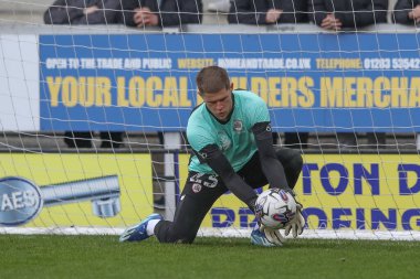 Maç öncesi ısınma oturumunda Barnsley 'den Ben Killip Sky Bet 1 karşılaşmasında Burton Albion' a karşı Pirelli Stadyumu, Burton üzerine Trent, İngiltere, 1 Nisan 202