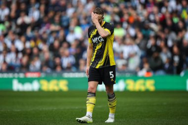 Watford 'dan Ryan Porteous, West Bromwich Albion' a karşı The Hawthorns, West Bromwich, Birleşik Krallık 'ta 1 Nisan 202' de oynanan maçta tepki gösterdi.